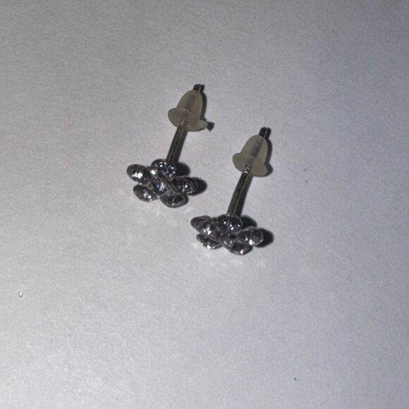 7mm Clear Flower Cz And Sterling Post Earrings - Picture 3 of 8